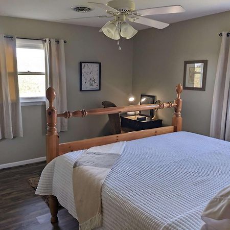 Georges On York B&B Taneytown Экстерьер фото