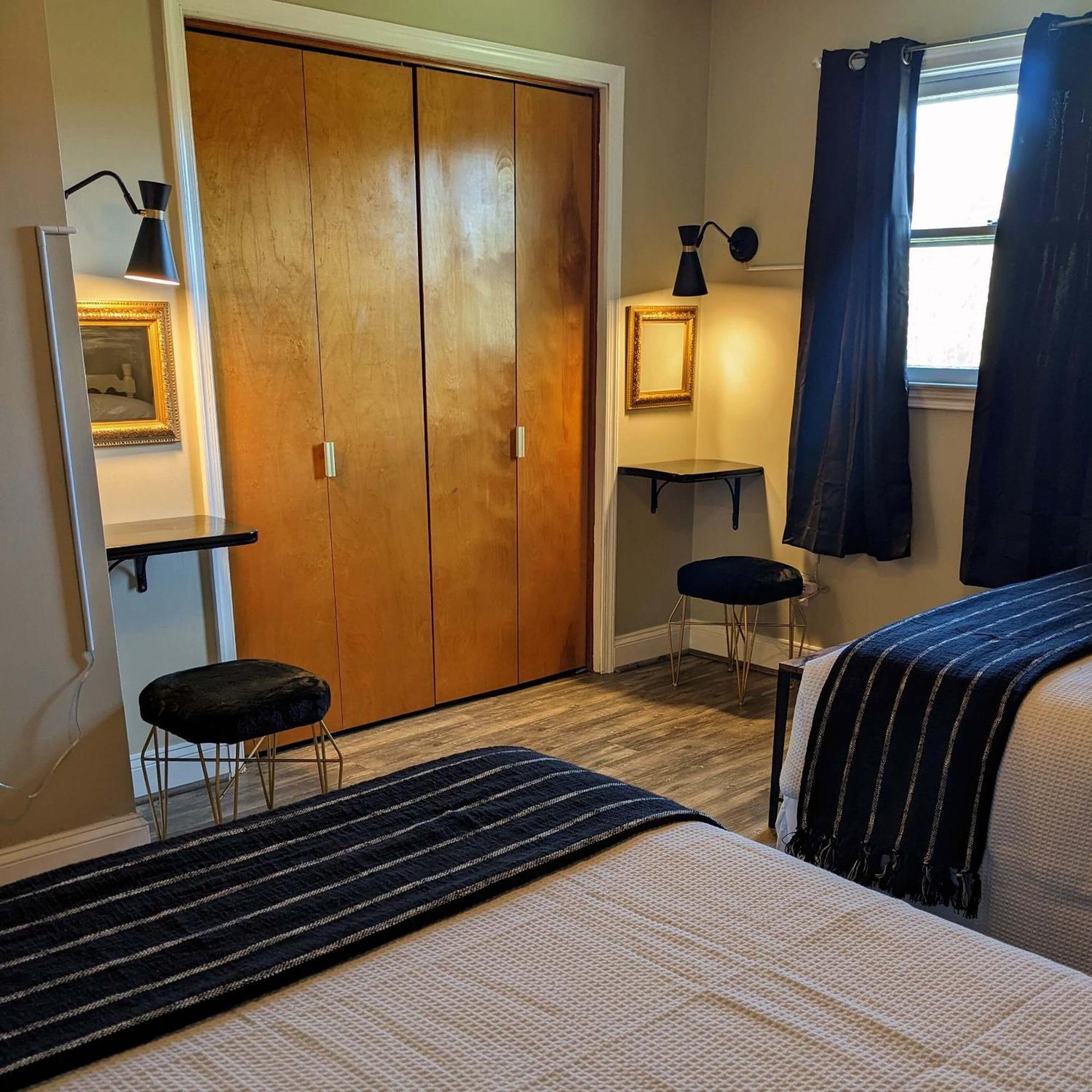 Georges On York B&B Taneytown Экстерьер фото