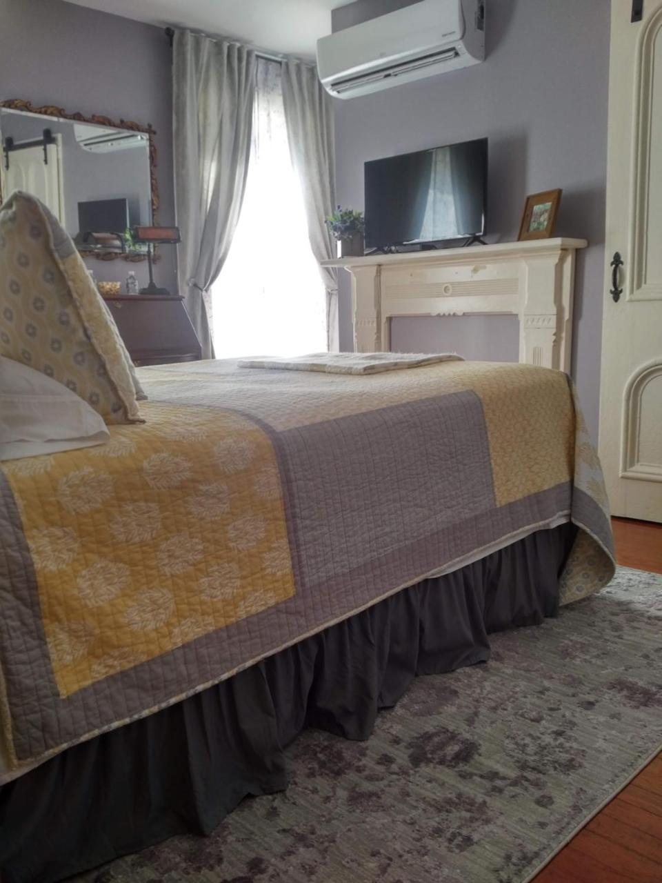 Georges On York B&B Taneytown Экстерьер фото