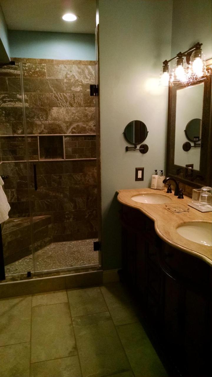 Georges On York B&B Taneytown Экстерьер фото