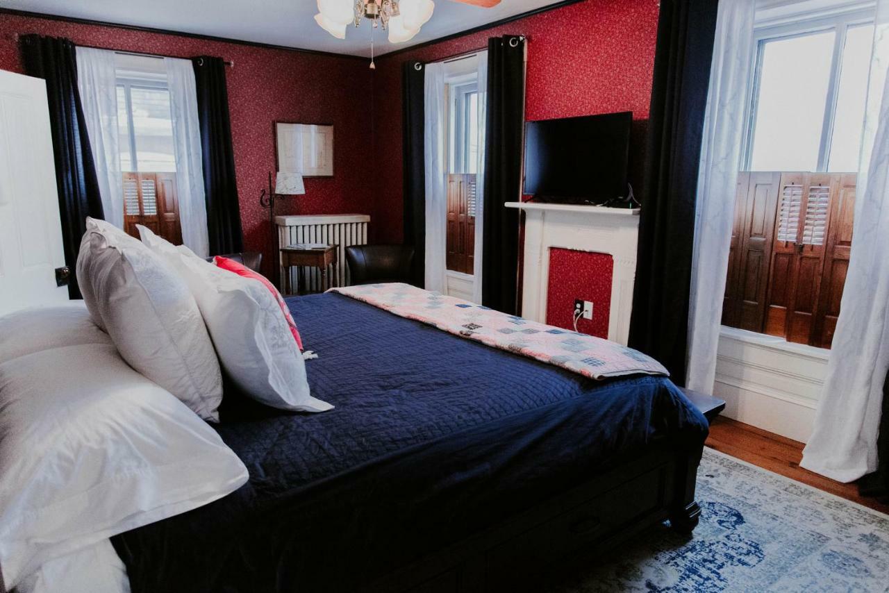 Georges On York B&B Taneytown Экстерьер фото