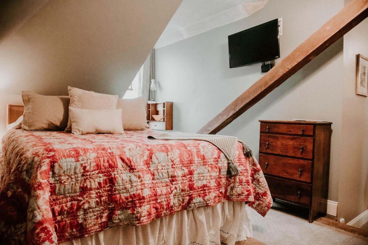 Georges On York B&B Taneytown Экстерьер фото